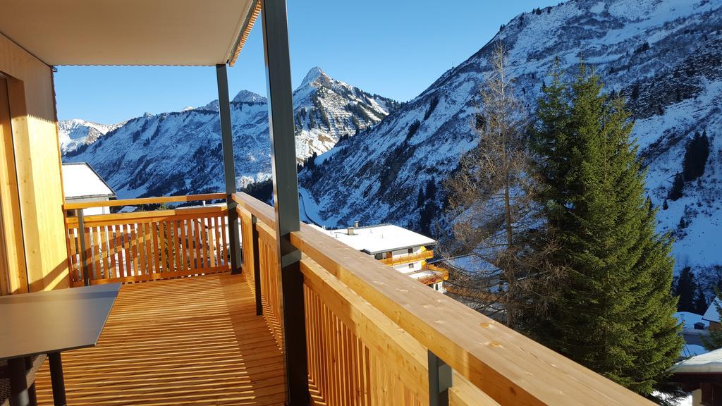 Damuels Appartements Bagian luar foto