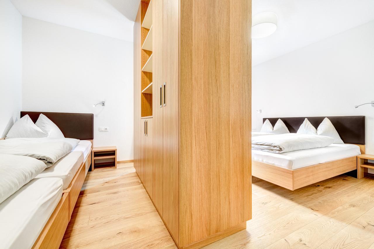 Damuels Appartements Bagian luar foto