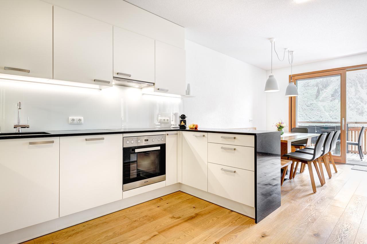 Damuels Appartements Bagian luar foto