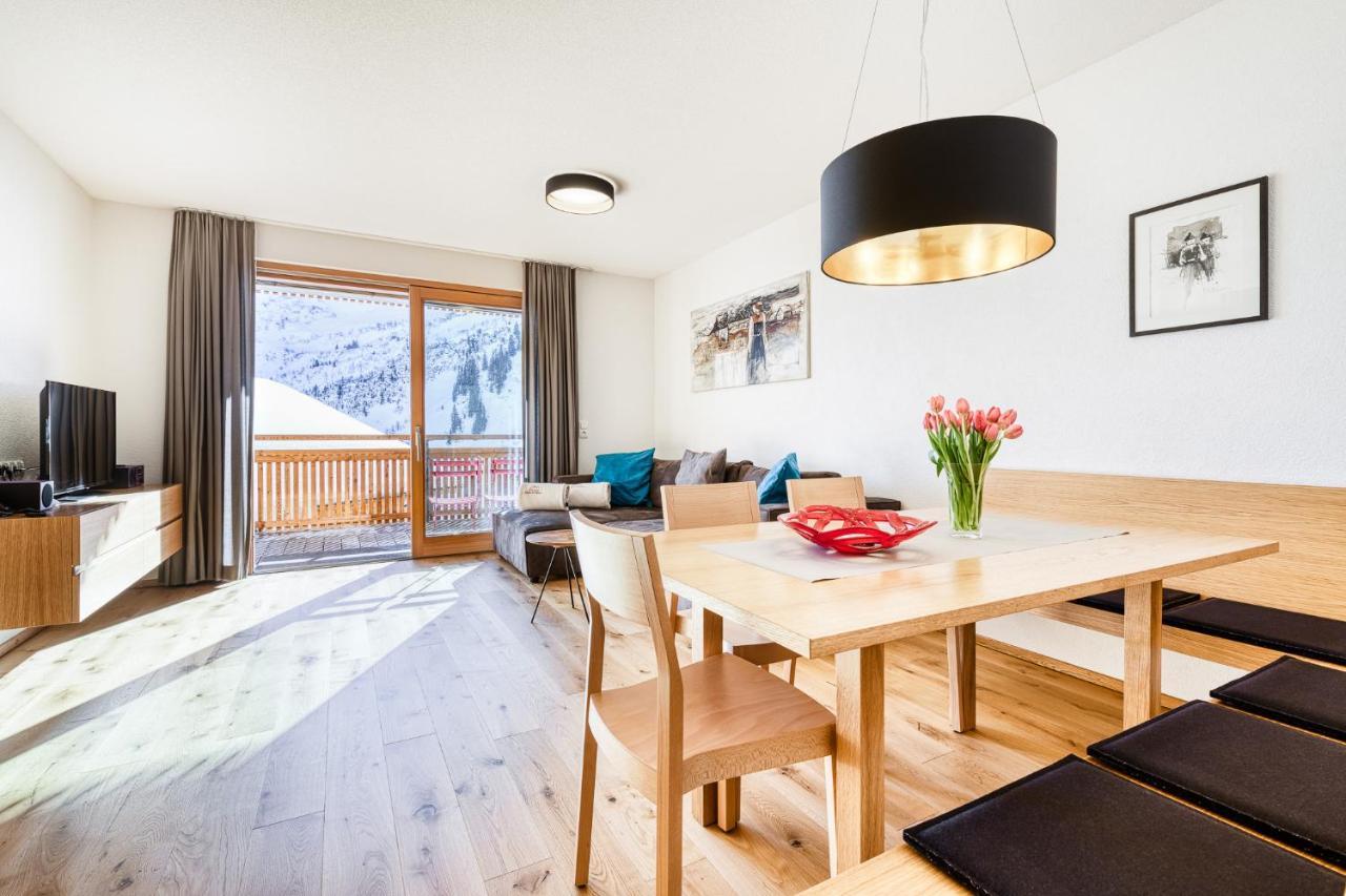 Damuels Appartements Bagian luar foto
